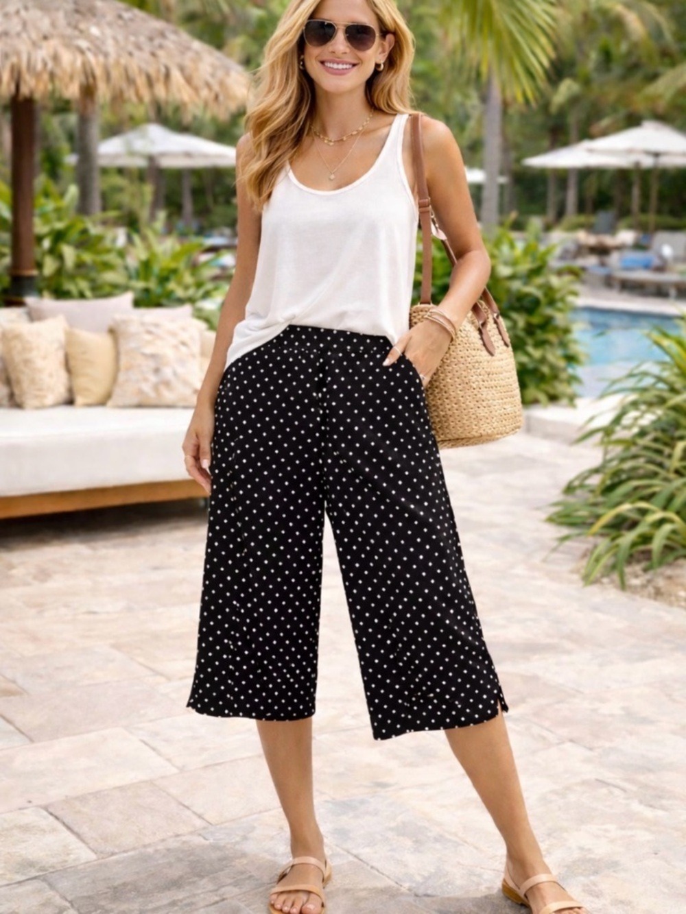 COUNTERPARTS BLACK WHITE POLKA DOT CAPRI PANTS STRETCH CROP RESORT TRAVEL 10